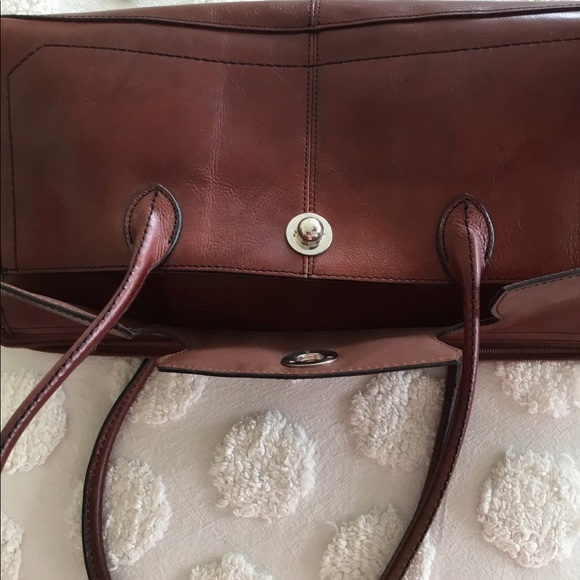 Pelle leather brown shoulder bag. - Picture 4 of 5